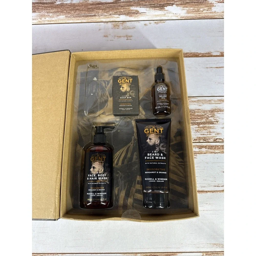 The Gent Grooming Kit New in Gift Box - Missing Comb